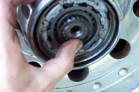 1992 Ford Bronco - Install the small snapring on the stub shaft
