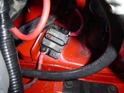 1993 Jeep Grand Cherokee - This is the 120A circuit breaker installed in the line to the fuse box