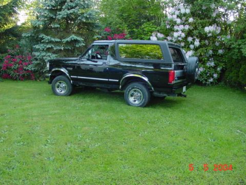 1995 Ford Bronco photo