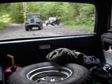 1987 Ford Bronco - my buds new heep. 75 or somthin