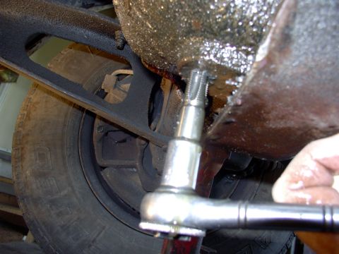 1986 Ford Bronco - My tap handle wasn't big enough so a 12 point 1/2" socket did the job nicely.
