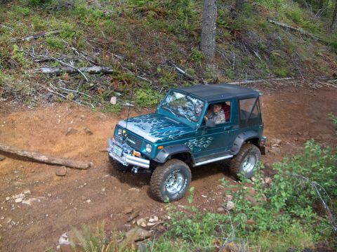 1978 Ford Bronco - real nice sami we saw.