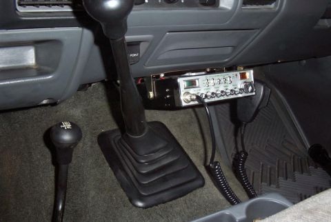 1992 Ford F-150 - Interior w/ CB
