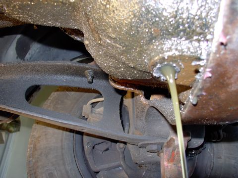 1986 Ford Bronco - You know all your seals are good when you remove your fill plug and it's starts to drain faster. Check out that fairly clean Mopar syntheti…