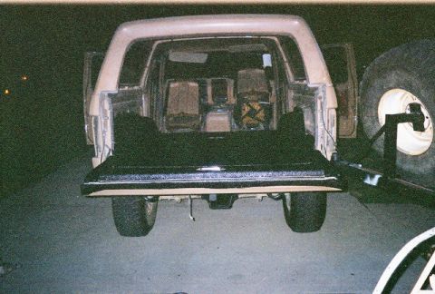 1983 Ford Bronco - 2nd and final coat finished about 9:00 p.m.