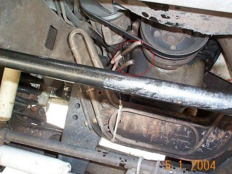 1992 Ford Bronco - Here you can see where I cut the tranny cooler lines down.