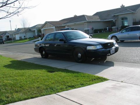 2000 Ford Crown Victoria - 1999 P71 (eBay) - 01