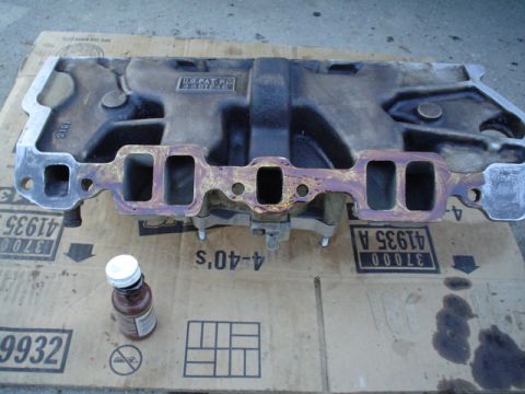 1981 Ford Bronco - applyed gasket shalac to all but the ends and the water passages.