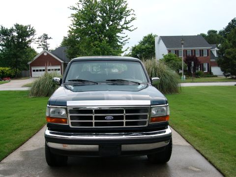 1994 Ford Bronco photo