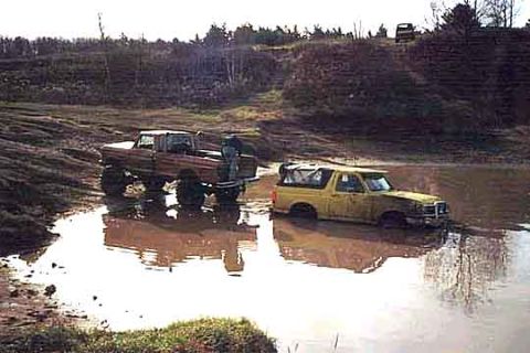 1976 Ford F-250 “Mudder”