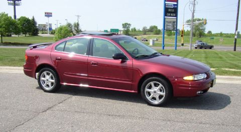 2003 Oldsmobile Alero - Oooo, shinny.