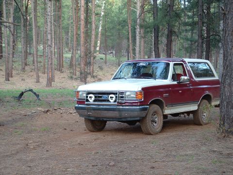 Camping @ Casner Park (Forest Road 240) - 1990 Ford Bronco