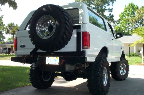 1995 Ford Bronco - re-did the mount to hold a 8 lug wheel.