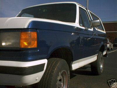 1987 Ford Bronco - Bronco Front Drivers Side