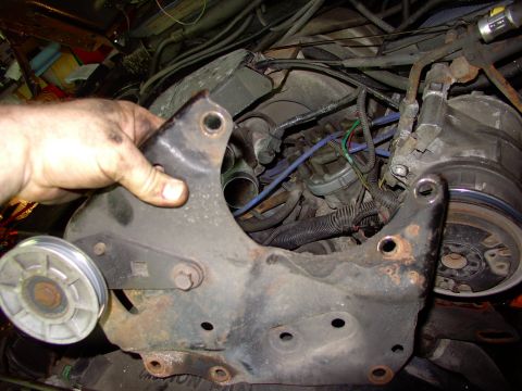 1986 Ford Bronco - Not many bolts and off it comes.