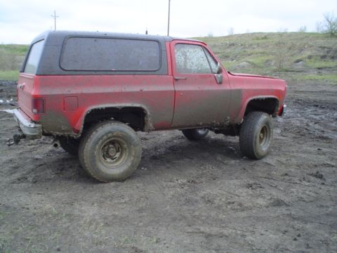 1981 Ford Bronco - as you can see General Grabber AT's are kinda weak
