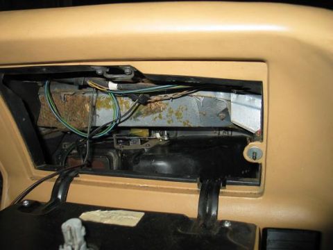 1981 Chevrolet Corvette - The Dashboard pulled apart