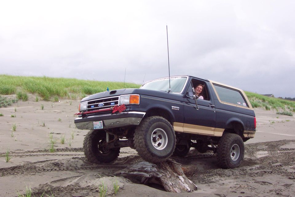 1996 Ford Bronco “White Cloud”