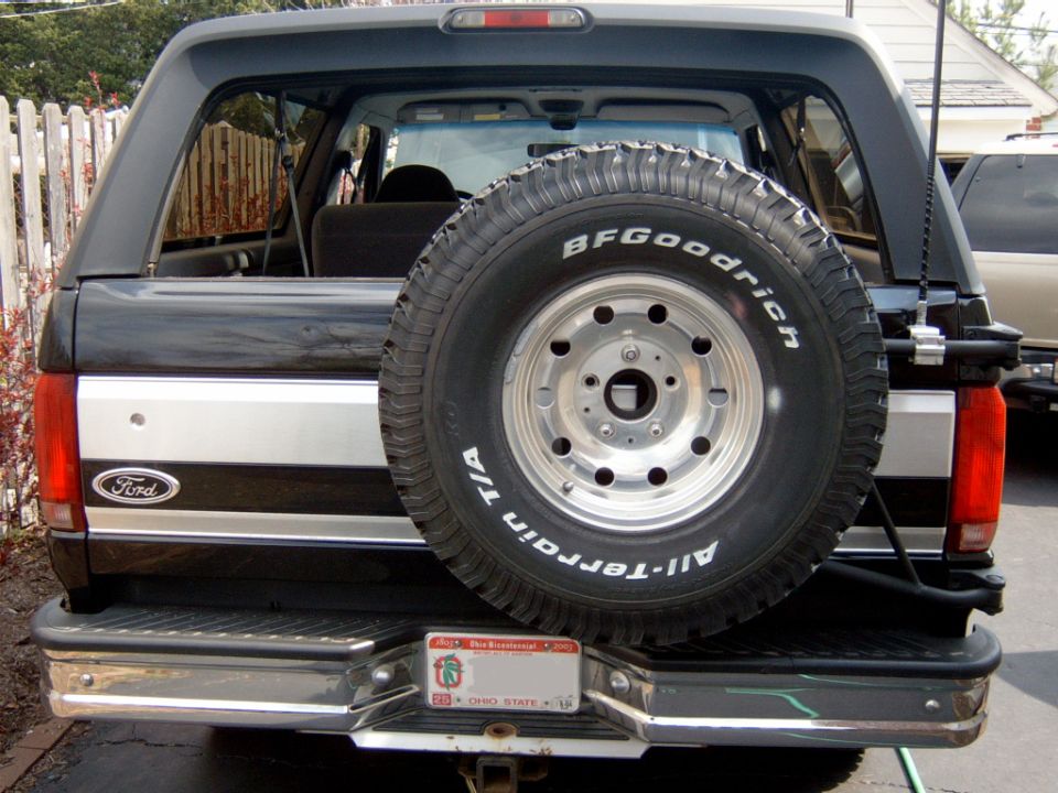 Nice wheel and tire. 33' on the factory rack, so far so good