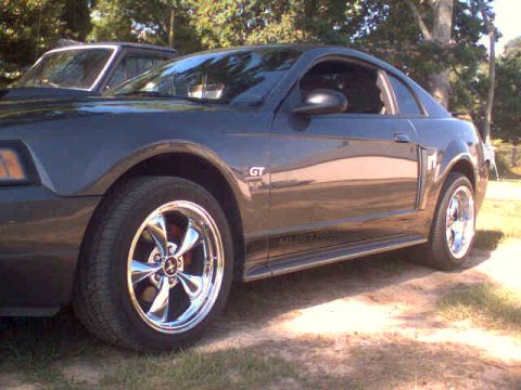 2003 Ford Mustang