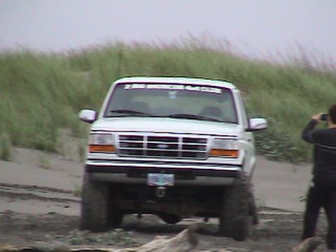 1994 Ford Explorer - Alvey's Bronco