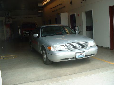 1999 Ford Crown Victoria - North Kitsap's P73 Crown Victoria. Belongs to the Asst. Cheif.