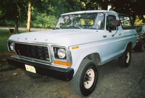 1978 Ford Bronco - King of the yard.