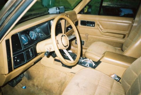 1988 Jeep Cherokee - Turd Seats