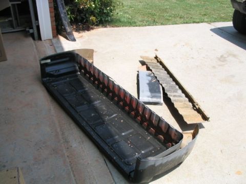 1986 Ford F-150 - A detached truck bed section is shown on a concrete surface.