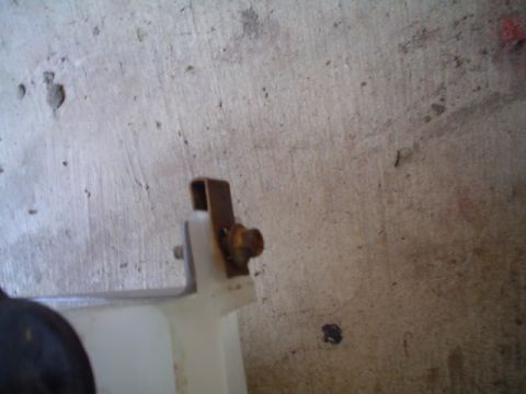 1981 Ford Bronco - bolted together using the Topaz mounting bolts and clips