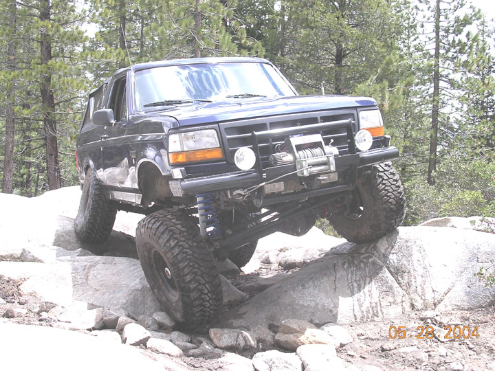 at the bottom of where the slabs and old sluice meet is a fun place to check your suspension and flex.  Working good, but still rubbing the 40's on the fenders