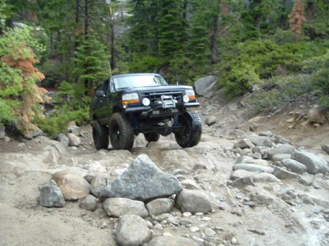1989 Ford Bronco - damon on walker hill