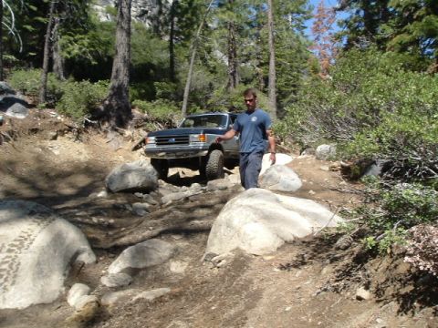 1989 Ford Bronco - coming into the big sluice
