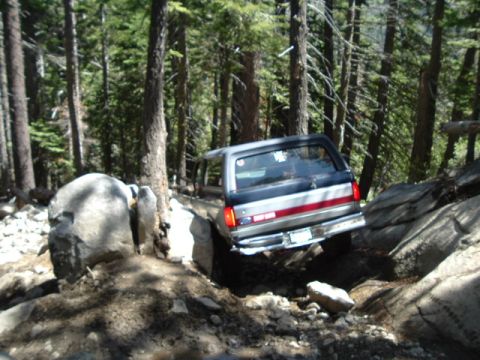 1989 Ford Bronco - i literally watched as i crept by this rock with a hairs space to spare.