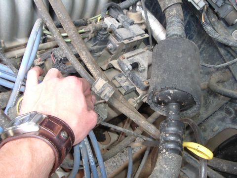 1989 Ford Bronco - unplug the old coil
