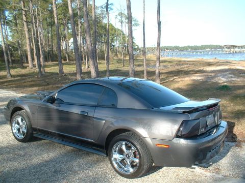 2003 Ford Mustang