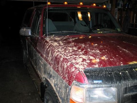 1995 Ford Bronco - A little post, winter wheelin, mud