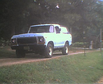 1978 Ford Bronco - Posing in the driveway.