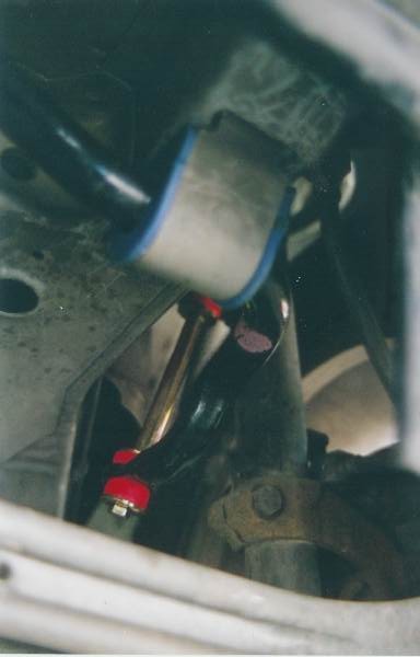 2000 Ford Taurus - Another shot of the rear swaybar installed.