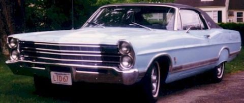1967 Ford LTD - This is how the car looked when I bought it. Nice shape, but the fender skirts just had to go.