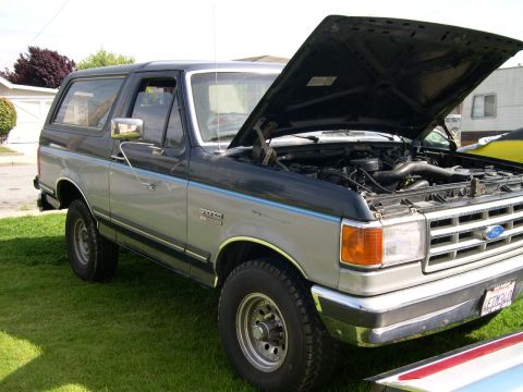 1991 Ford Bronco photo