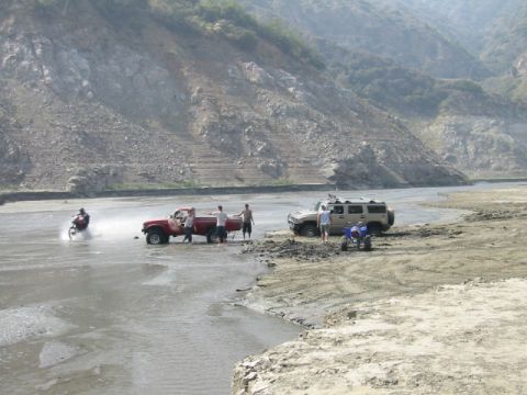 1985 Ford Bronco - H2 stuck