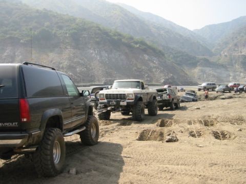 1985 Ford Bronco - Perry using his winch to pull out a Chevy Suburban. had to use couple anchors