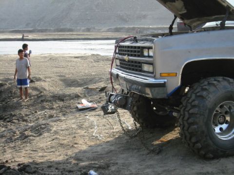 1985 Ford Bronco - Ghetto winch mount set up