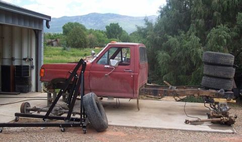 1990 Ford Bronco - Donor, all parted out