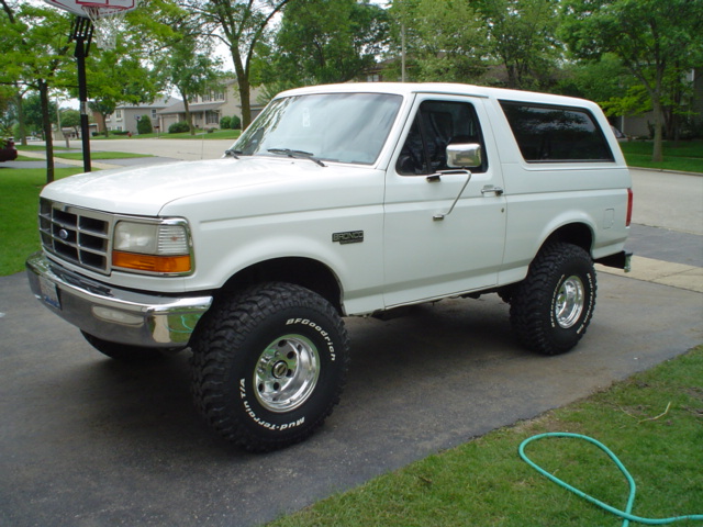 1993 Ford Bronco “T & E”