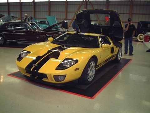 1967 Ford Galaxie - Ford GT