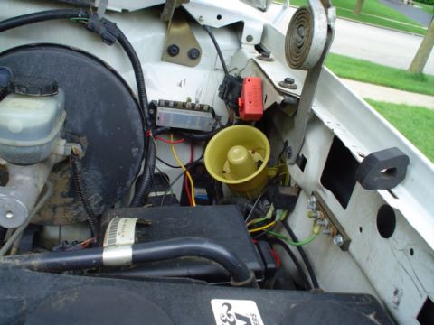1993 Ford Bronco - PA system