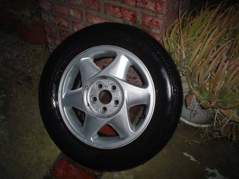 1993 Ford Taurus - The outside came out pretty good.