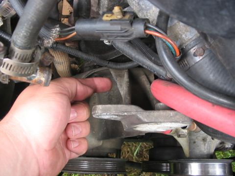 1989 Ford Bronco - another angle of where I need to shave some metal off to make room for the new alternator
